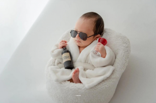 灌云宝宝几个月吃辅食好